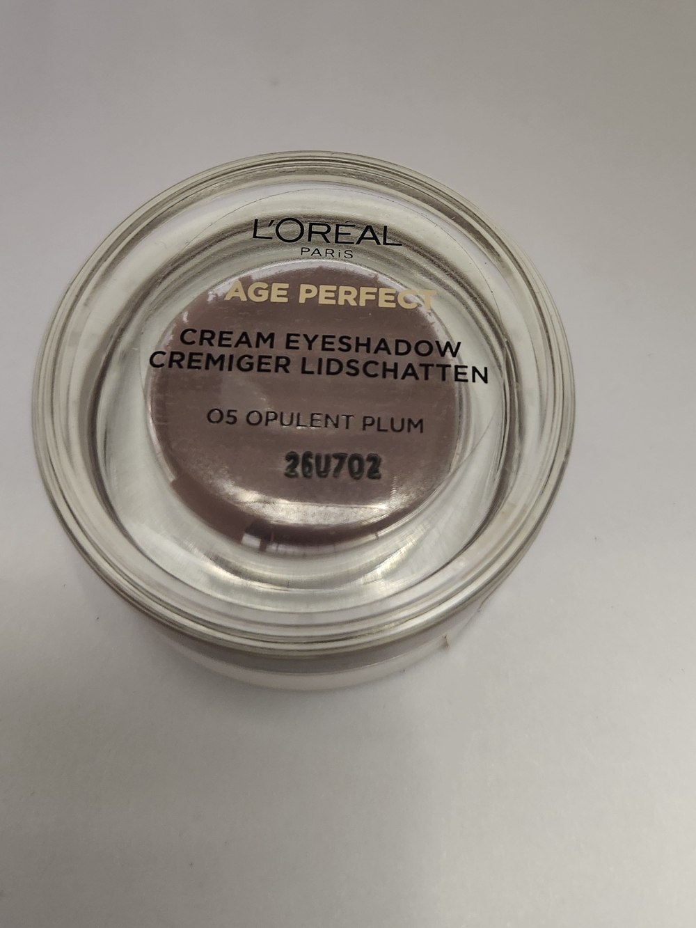 L'Oreal Age Perfect Cream Eyeshadow - 05 Opulent Plum Tone New